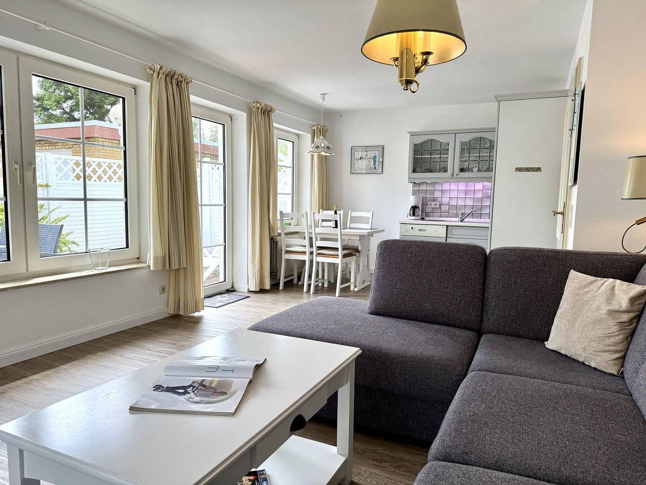Ganze Wohnung, Gemütliche 2-Zimmer Ferienwohnung für 4 Personen, strandnah in Westerland in Westerland, Sylt (Gemeinde)