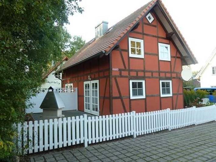Ferienwohnung für 4 Personen, mit Garten und Terrasse, kinderfreundlich in Göhren-Lebbin