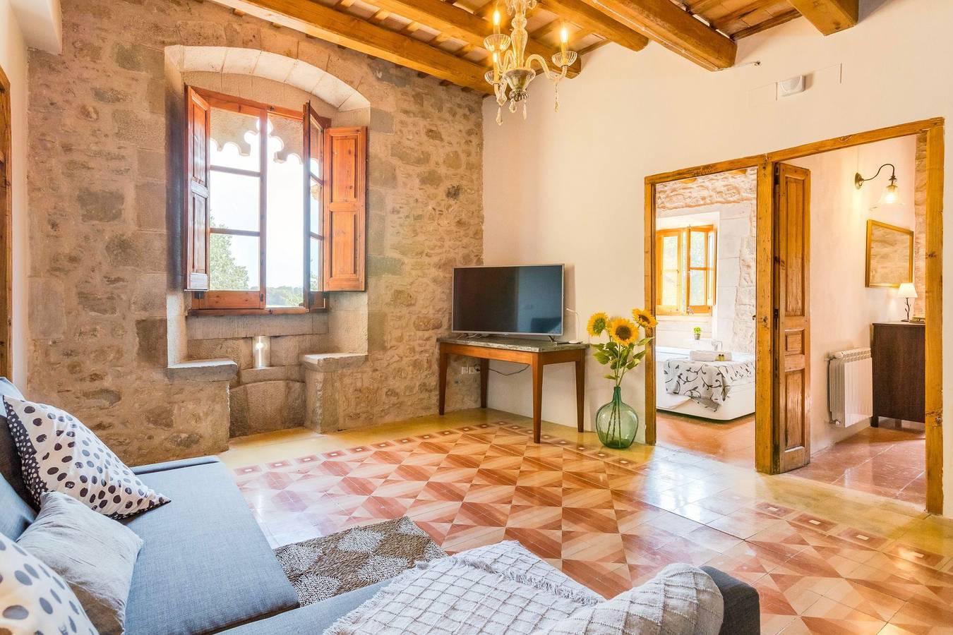 Villa Sant Feliu in Sant Jordi Desvalls, Gironès