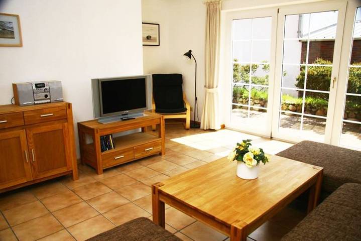 Ferienwohnung für 4 Personen, mit Terrasse und Sauna sowie Garten - 1