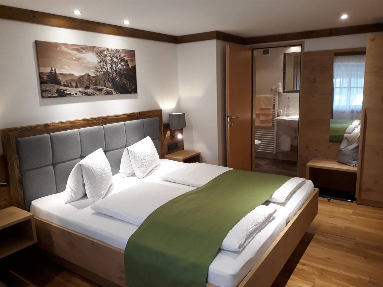 Wohlfühlzimmer Deluxe Tirol 1 in Münster (Tirol), Kaisergebirge