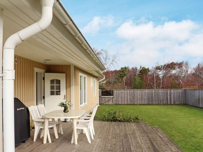 Ferienhaus für 8 Personen, mit Terrasse und Garten in Mellbystrand - 4