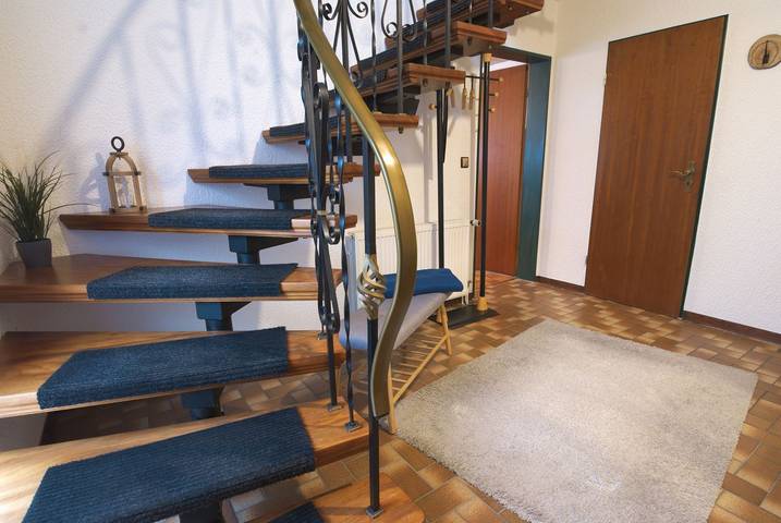 Ferienhaus mit Meerblick für 5 Personen, mit Terrasse und Balkon/Terrasse in Ostfriesland - 4