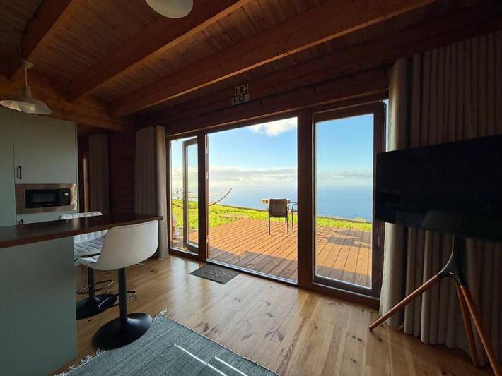 Gîte pour 2 personnes, avec balcon et jardin à Ponta Do Pargo