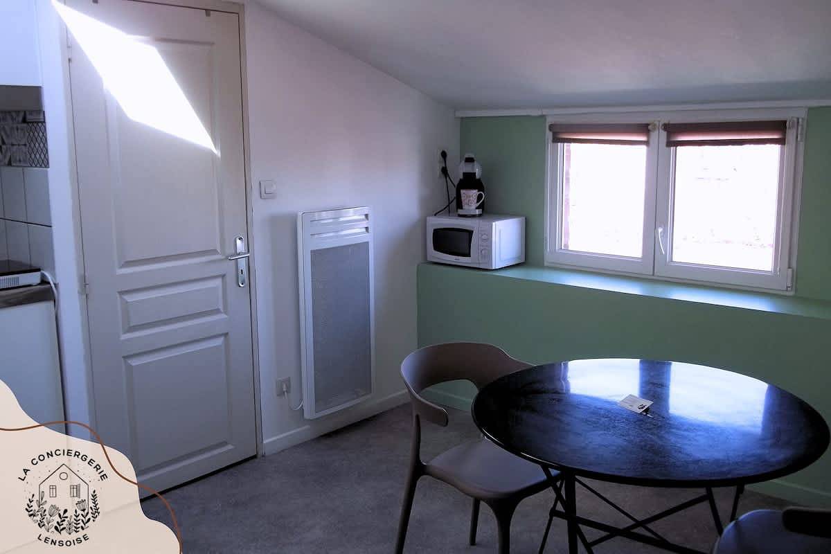 Appartement entier, Appartement de vacances pour 2 personnes in Lens, Région de Lens