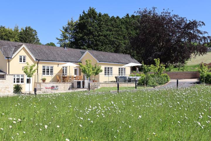 Casa rural para 10 personas, con jardín - 1