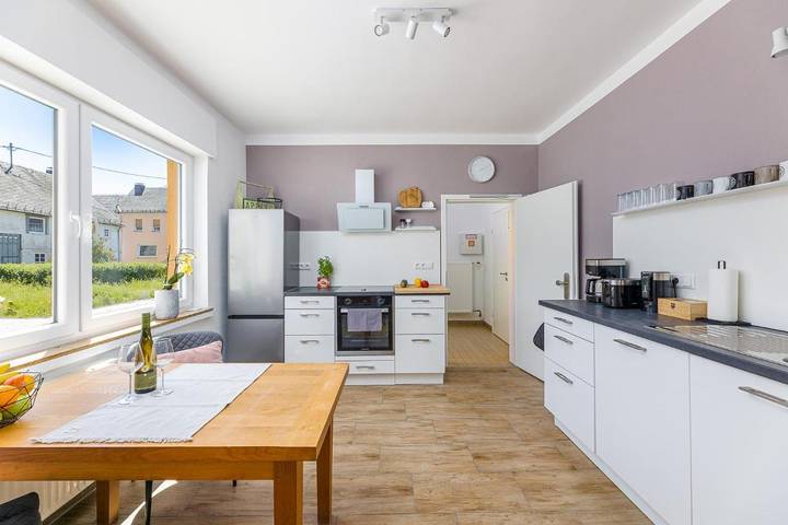 Ferienhaus für 10 Personen, mit Balkon und Terrasse sowie Garten in Geierlay Hängeseilbrücke - 2