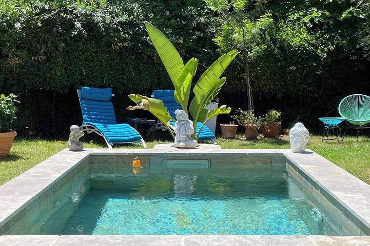Chambre d’hôte pour 2 personnes, avec Jardin et Piscine à La Seyne-sur-Mer