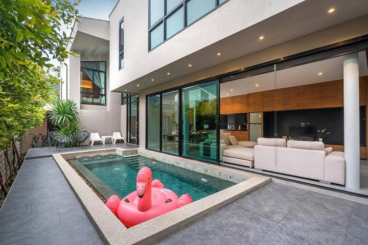 Villa för 7 Personer, med pool och terass i Kamala