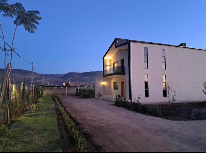 Chalet para 10 personas, con piscina además de vistas y jardín - 1