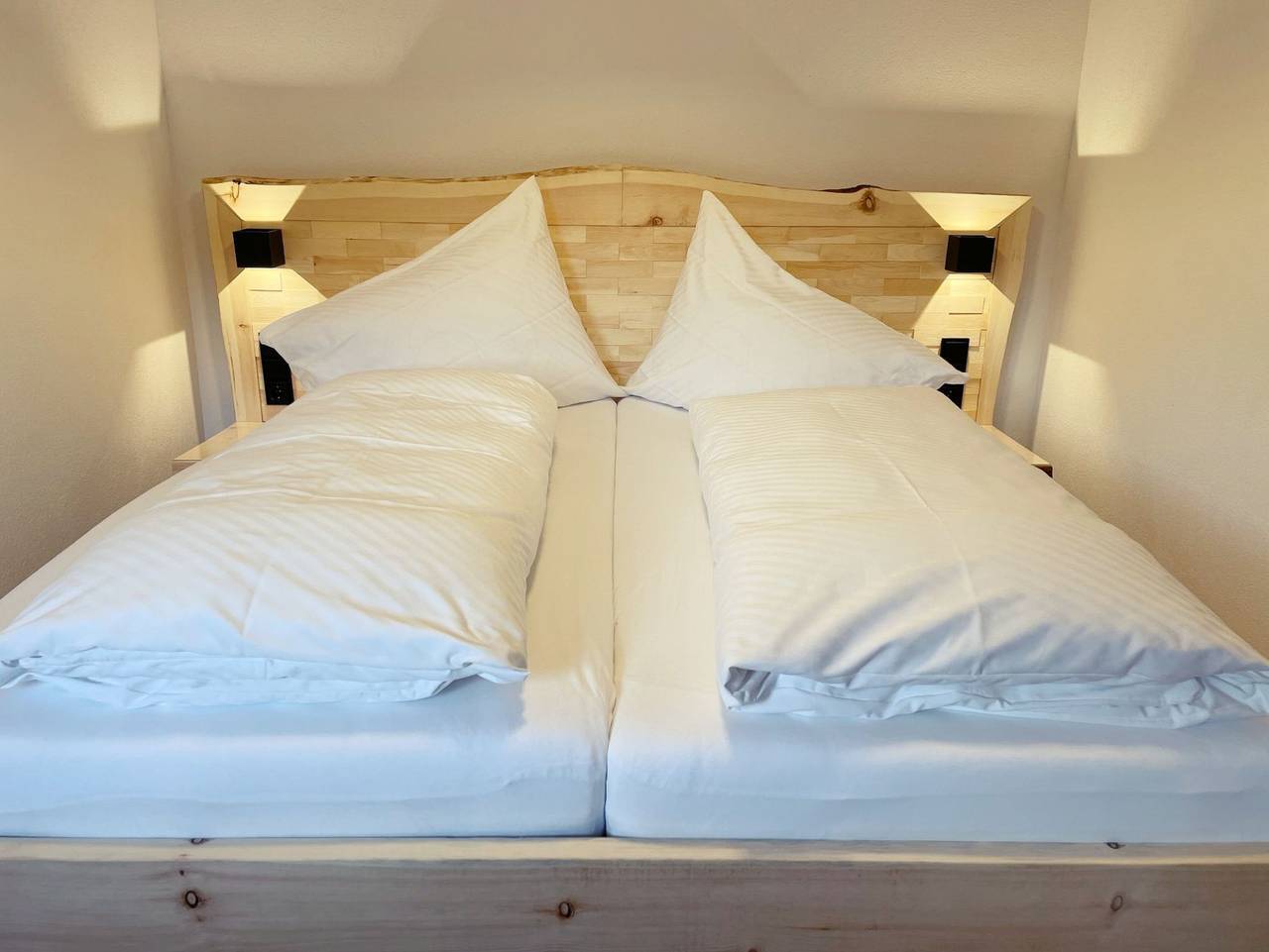 Ganze Ferienwohnung, Gästehaus Holl in Schattwald, Allgäuer Alpen (Österreich)
