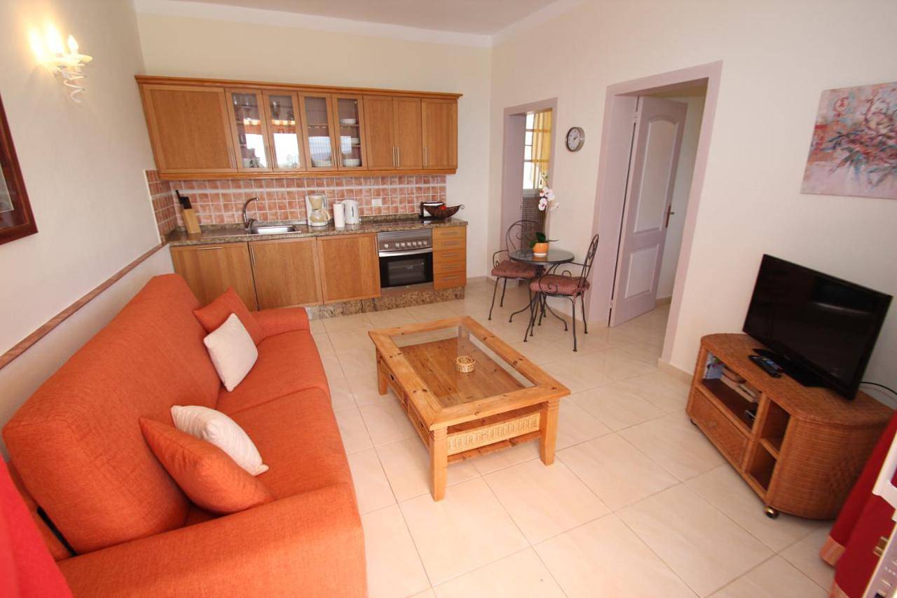 Apartment with Sea View in Chío, Guía de Isora