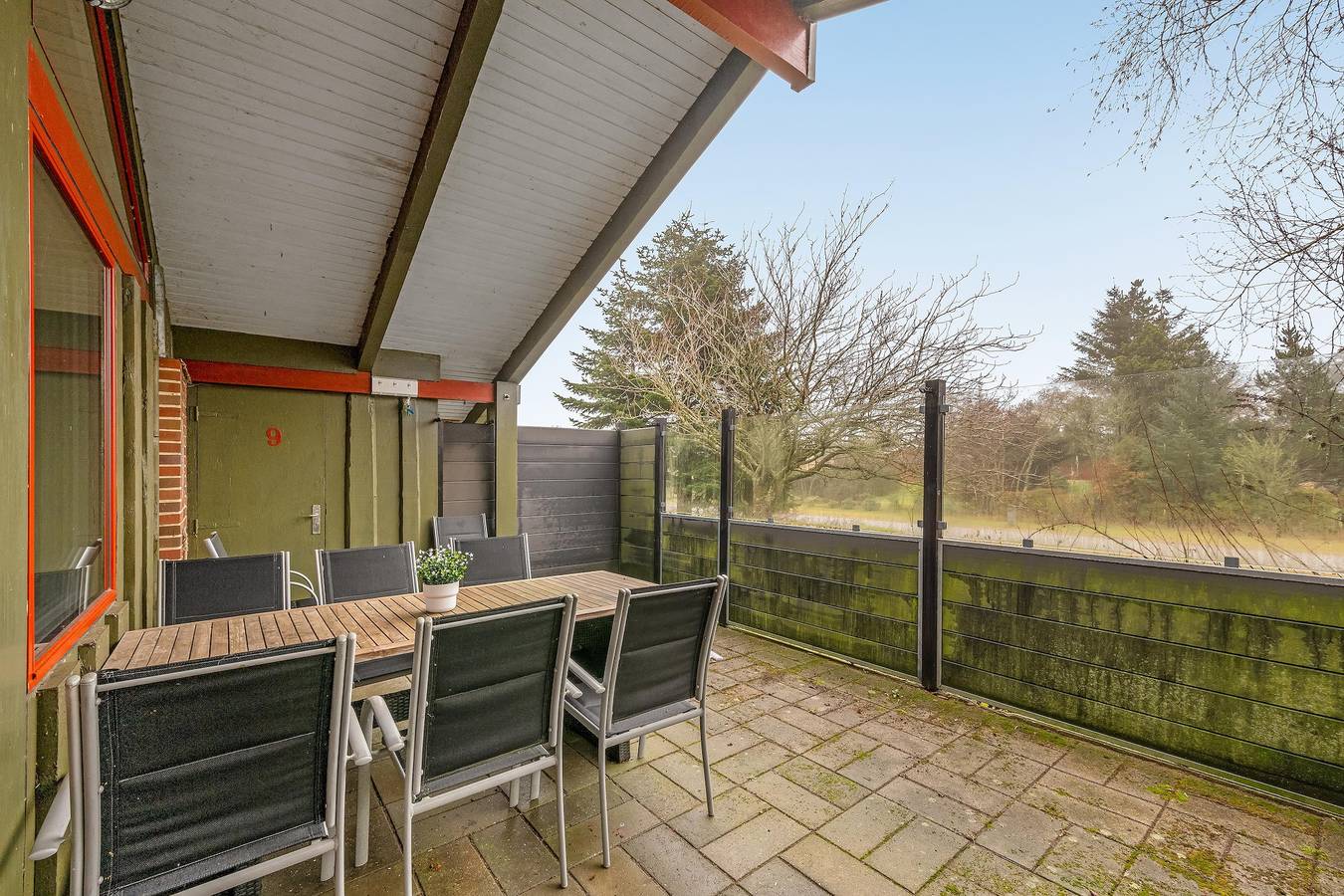 Modernized holiday home with enclosed terrace, near Stauning harbor in Stauning, Ringkøbing fjord