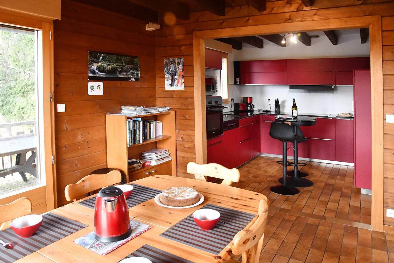 Gîte für 8 Personen mit Garten in Foncine-le-Haut, Regionaler Naturpark Hochjura