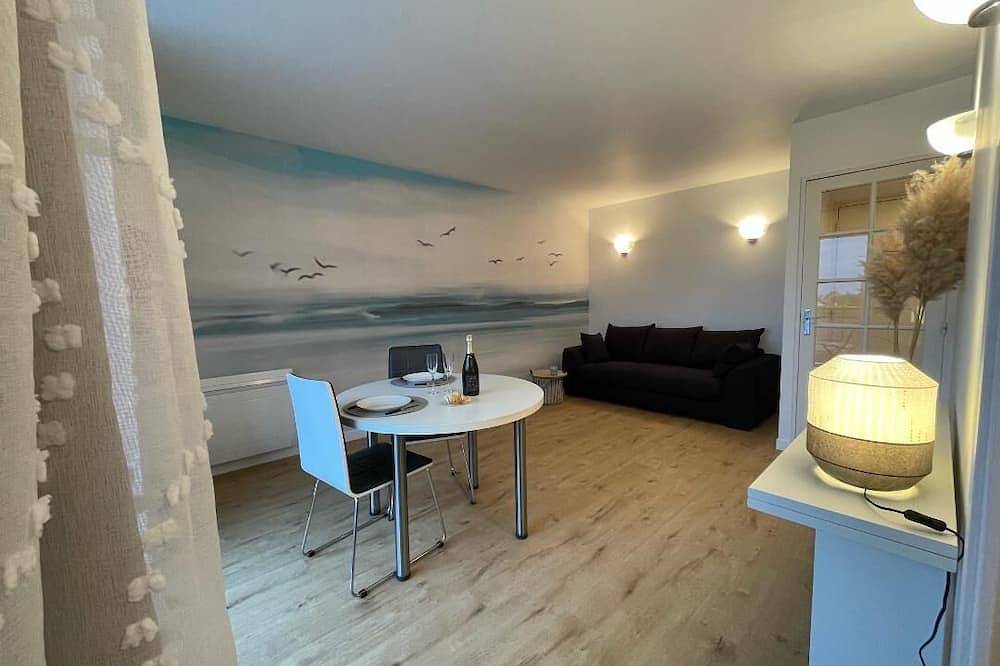 Appartement entier, Studio avec balcon, à 400 M de la mer ,parking, proche des commerces in Quend Plage, Quend