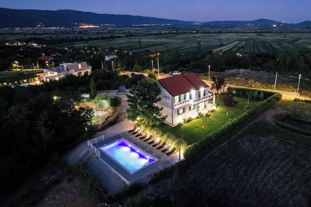 Geräumige Villa mit Pool Split County in Imotski, Makarska Riviera