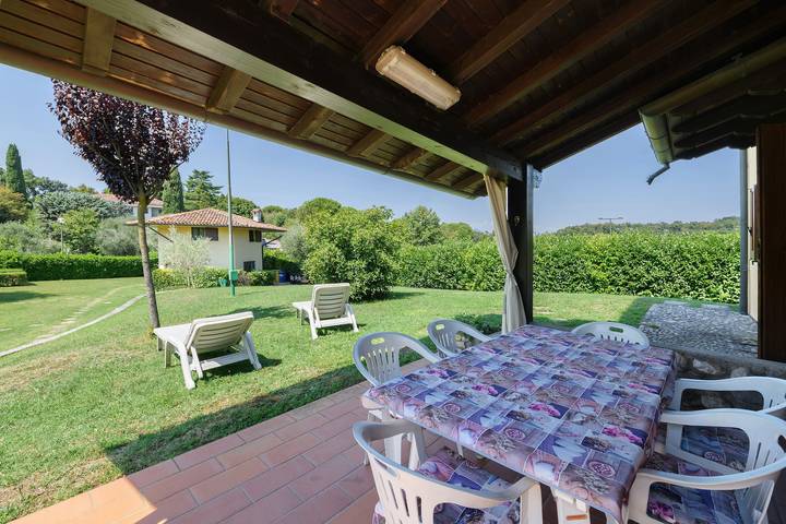 Location de vacances pour 5 personnes, avec jardin et vue sur le lac à Padenghe sul Garda - 3