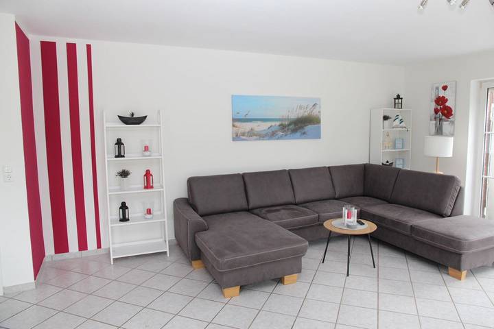 Ferienhaus für 6 Personen, mit Ausblick und Terrasse sowie Garten in Greetsiel - 2