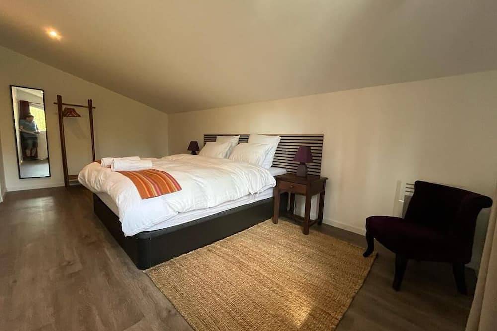 Appartement entier, Gîte en centre équestre - Disney à15 mn ! in Croissy-Beaubourg, Seine-et-Marne