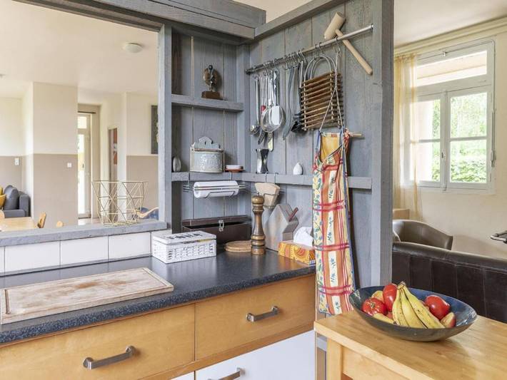 Location de vacances pour 6 personnes, avec piscine ainsi que terrasse et jardin dans Cuzy - 3