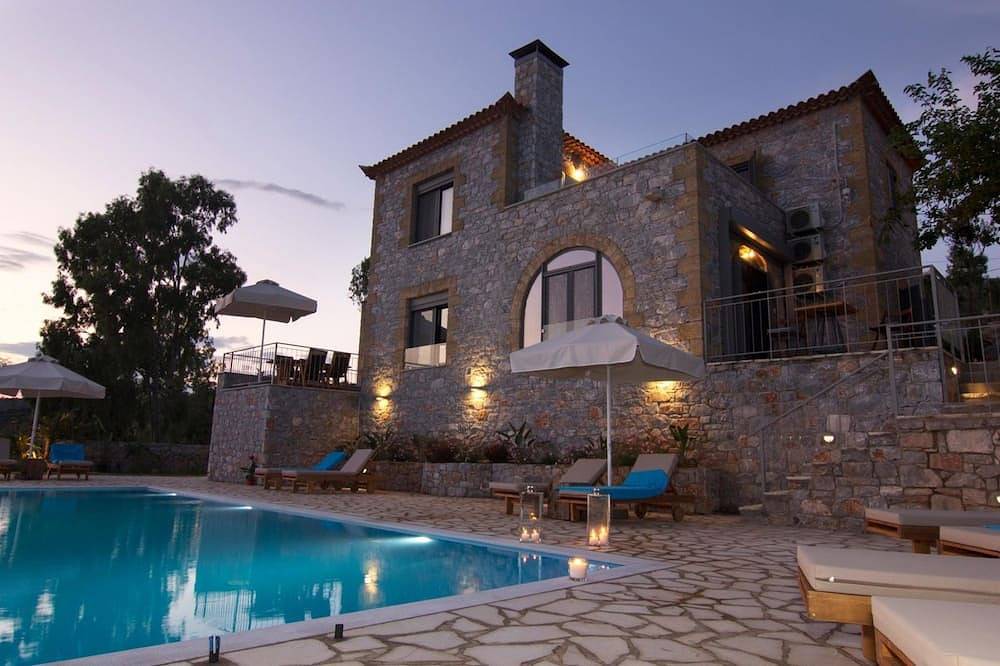 Casa vacanza a Messenia a partire da 141€ a notte