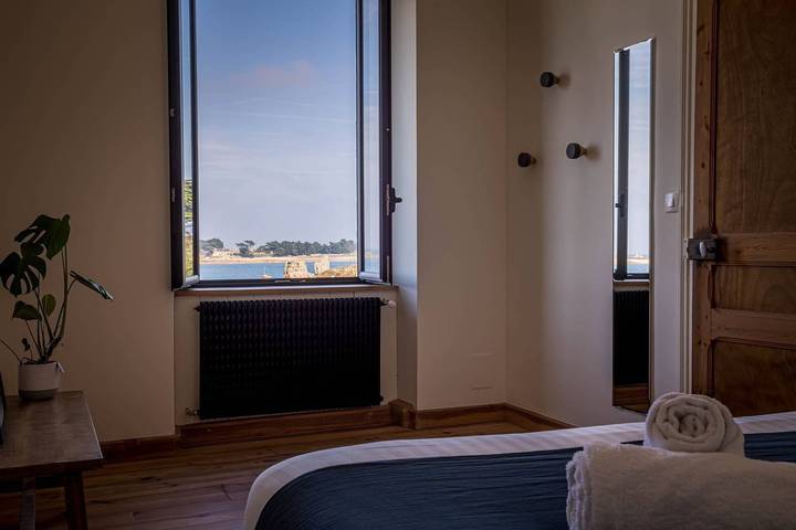 Location de vacances pour 4 personnes, avec Vue sur l’océan et Balcon ainsi que Terrasse et Jardin à Penvénan