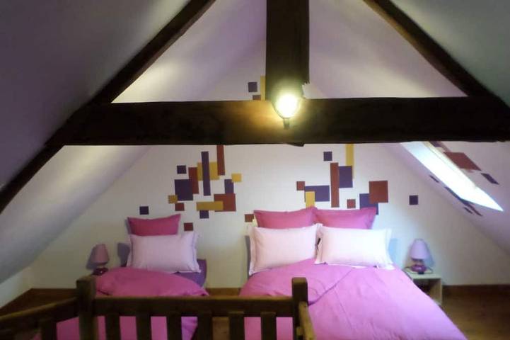 Gîte pour 8 personnes, avec terrasse et jardin à Pléven - 4