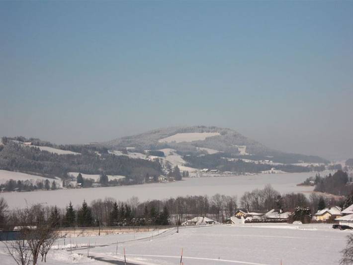 Ganze Ferienwohnung, Pension Winter Am Irrsee - Ferienwohnung Guten Morgen Sonne 2. Stock in Mondsee & Irrsee
