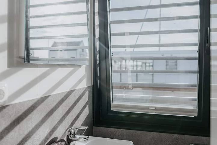 Hausboot für 5 Personen, mit Terrasse auf Usedom - 4