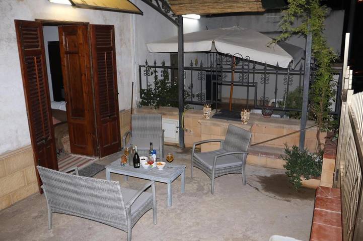 Location de vacances pour 5 personnes, avec vue et jardin à Tre Fontane - 4