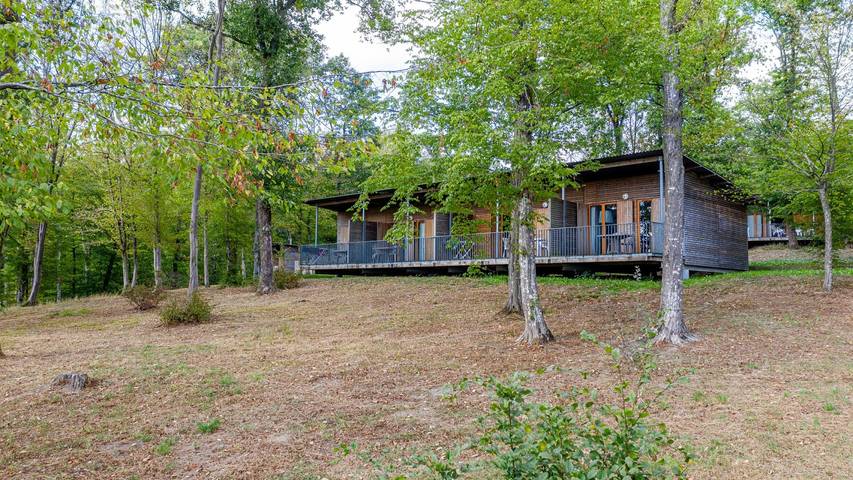 Gîte pour 2 personnes, avec piscine ainsi que terrasse et sauna, adapté aux familles dans Lac du Val-Joly - 4