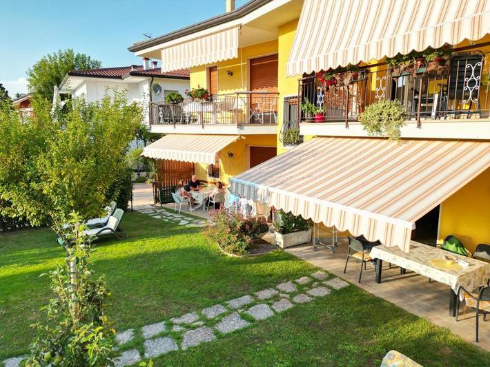 Appart’hôtel pour 5 personnes, avec jardin