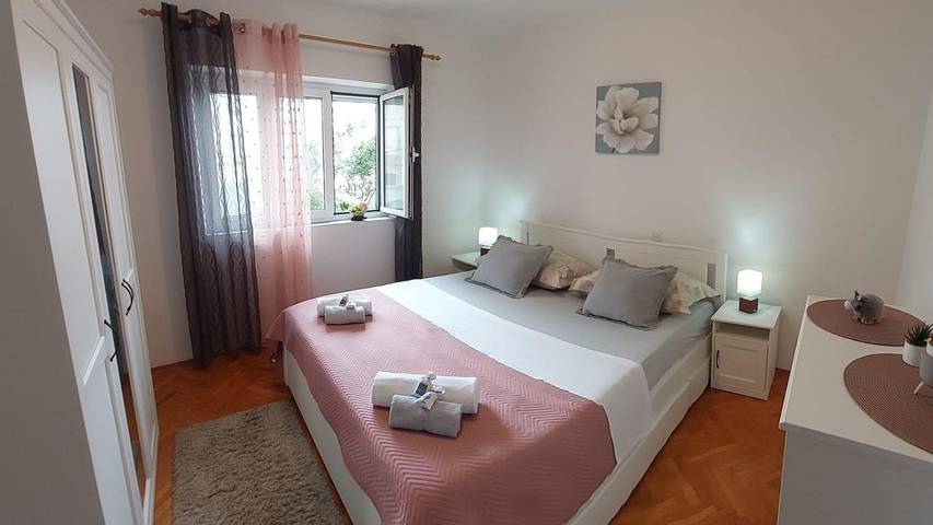 Ferienwohnung für 5 Personen, mit Terrasse - 1