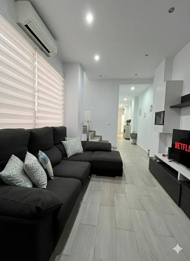 Casa de vacaciones para 6 personas, con vistas y balcón - 1
