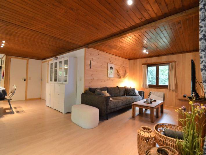 Gîte pour 6 personnes, avec terrasse, animaux acceptés à Viroinval - 2