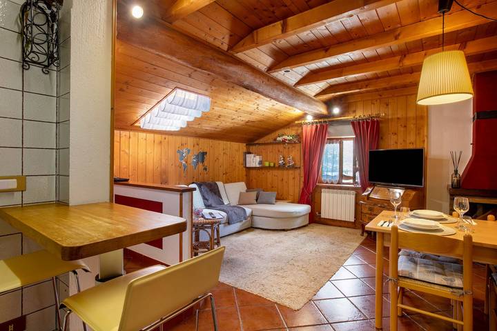 Hel lejlighed, Ferielejlighed for 4 personer in Grand-Pollein, Comune di Pollein