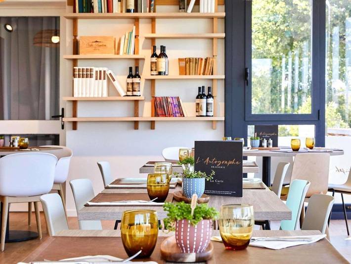 Hôtel pour 3 personnes, avec jardin et piscine, animaux acceptés à Mouilleron-le-Captif - 3