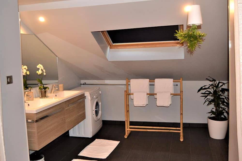 Le68320 Gite Antoinette Colmar A10Mn Heated Swimming Pool From May To Sept.Adults Only in Wickenwihr, Wickerschwihr