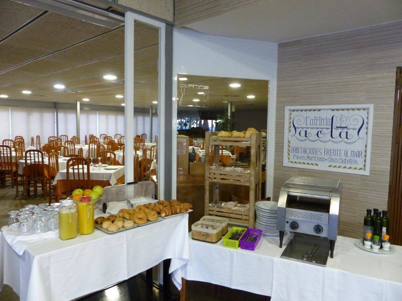 Pensión La Ola in Castellón de la Plana, Costa del Azahar