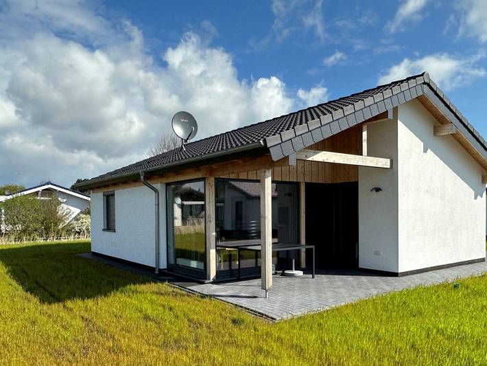 Bungalow für 4 Personen, mit Terrasse