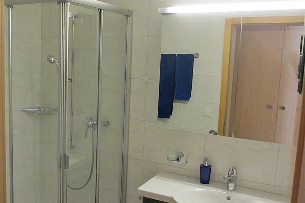 Ganze Wohnung, Ferienwohnung Meiringen für 1 - 4 Personen mit 1 Schlafzimmer - Ferienwohnung in Meiringen, Berner Oberland