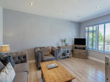 Holiday Rental for 6 People in Snettisham, Norfolk, Photo 1