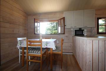 Gîte pour 4 Personnes dans Dyo, Région de Charolles, Photo 1