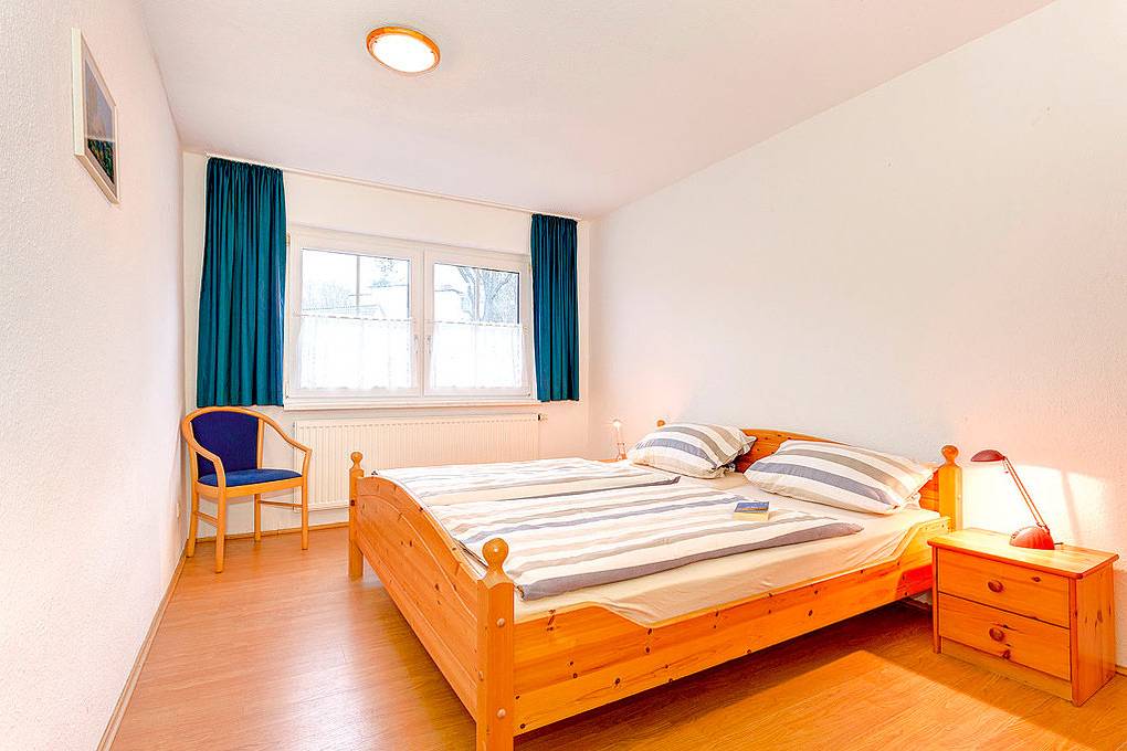 Apartamento vacacional entero, D 091.020 - Villa Idyll, Gartenhaus, Whg. 654 in Sellin, Rügen