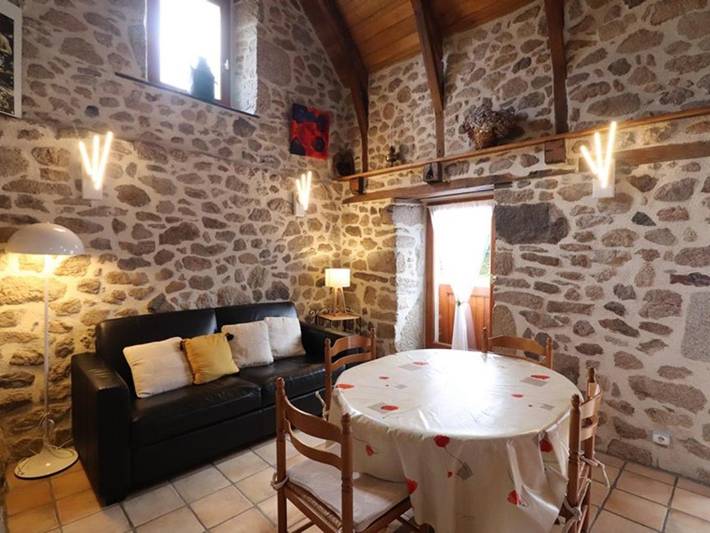 Location de vacances pour 4 personnes, avec jardin à Leucamp - 2