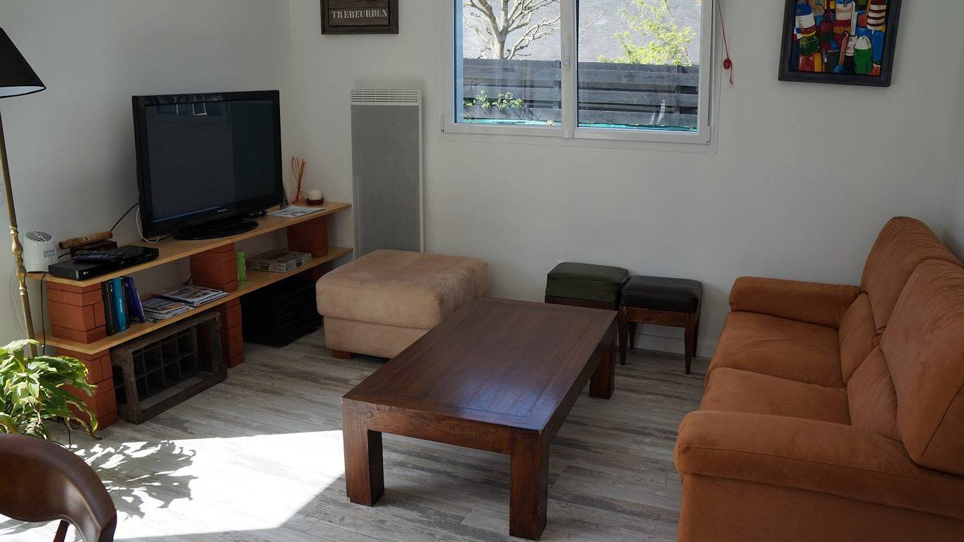 Maison bois tout confort, à 5 min plage de Pors Mabo in Trébeurden, Côte de Granit Rose