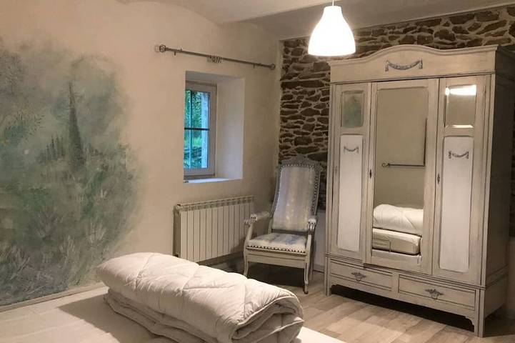 Location de vacances pour 12 personnes, avec terrasse et jardin à Le Martinet - 3