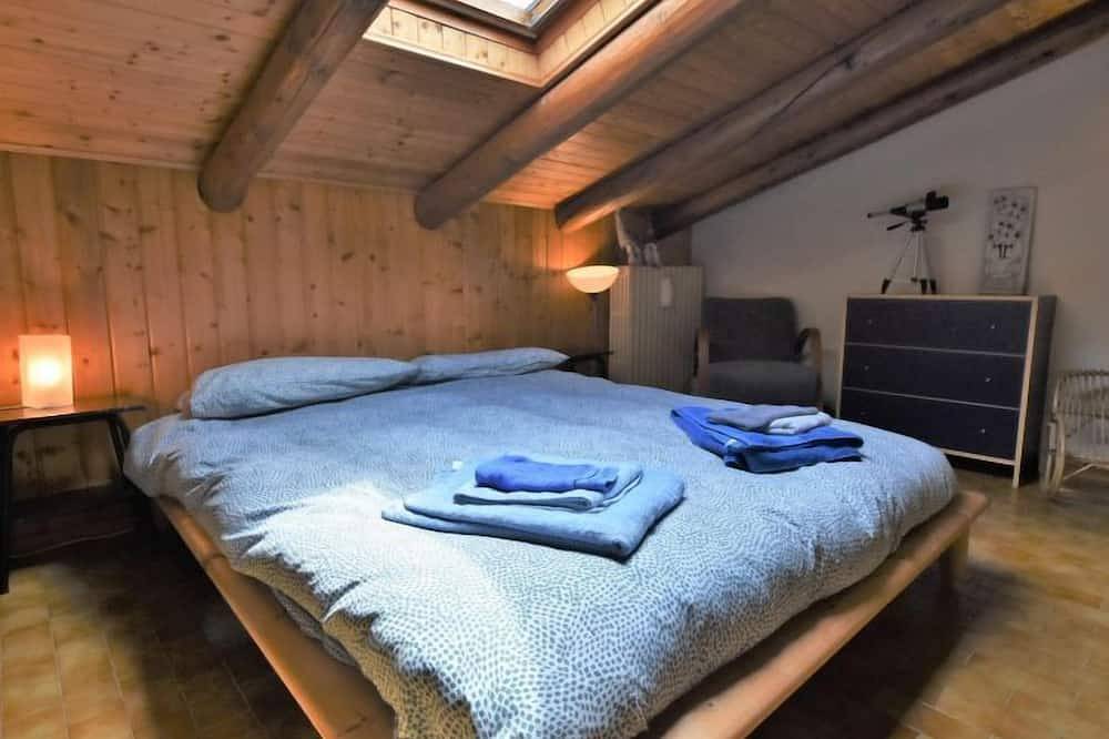 Entire apartment, Nido dello Stelvio by Interhome in Ponte di Legno, Stilfser Joch National Park