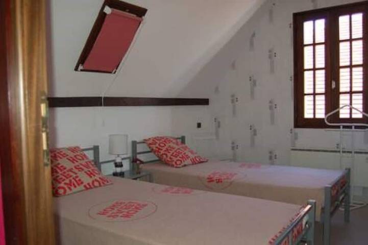 Gîte pour 4 personnes, avec jardin à Trémolat - 2