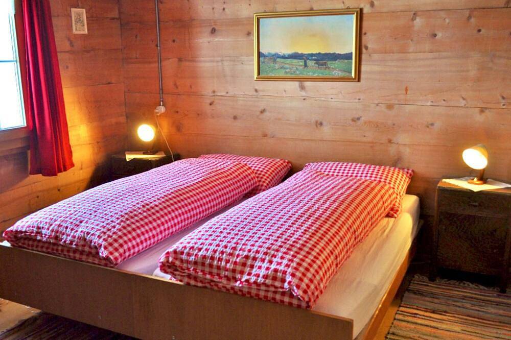 Ganze Wohnung, Gürgetschhof, (St. Antönien). in St. Antönien, Rätikon Gebirgsgruppe